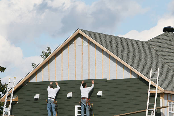 Professional Siding Replacement technician working in Snow Shoe, PA